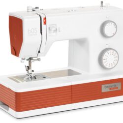 מכונת תפירה ברנט - bernette 05 CRAFTER